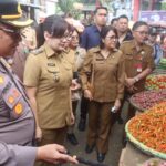 Pastikan Stok Aman dan Harga Stabil Jelang TIFF dan Pengucapan,Wawali  Sidak Pasar Wilken